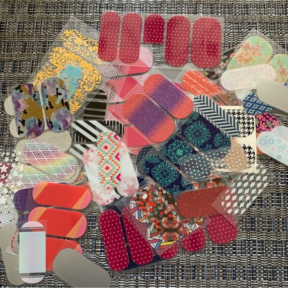 Jamberry Nail Wraps, Largest 6 sizes, Over 600 individual from Original Sheets - Picture 2 of 13